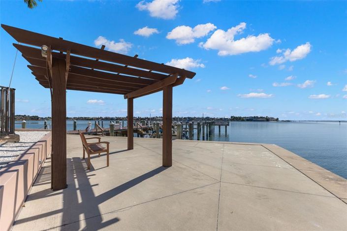 Image No.42-2 Bed Property for sale