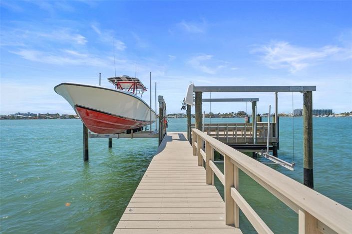 Image No.12-Propriété de 4 chambres à vendre à Treasure Island