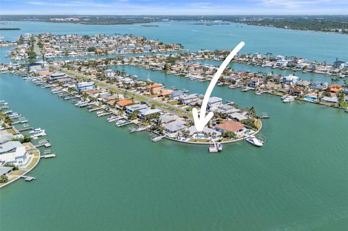 Image No.21-Propriété de 4 chambres à vendre à Treasure Island