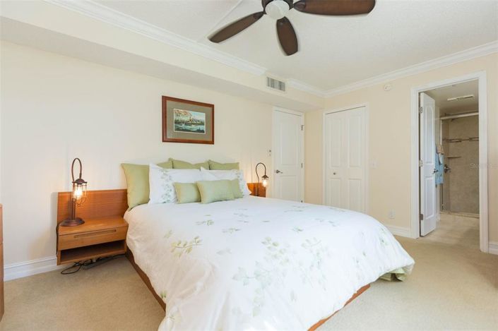 Image No.21-2 Bed Property for sale