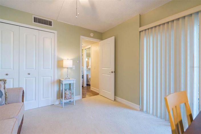 Image No.24-2 Bed Property for sale