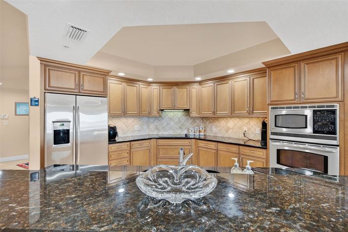 Image No.17-3 Bed Property for sale