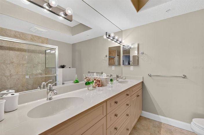 Image No.42-3 Bed Property for sale