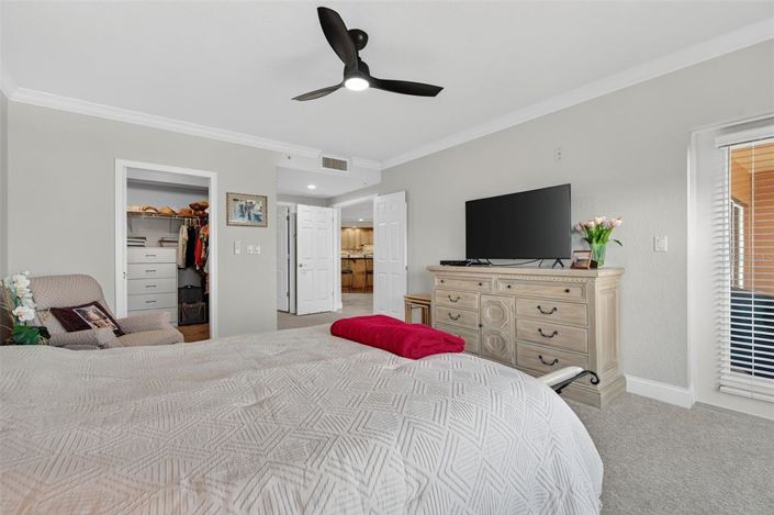 Image No.53-3 Bed Property for sale