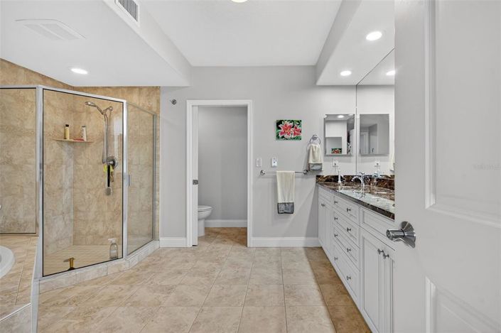 Image No.56-3 Bed Property for sale