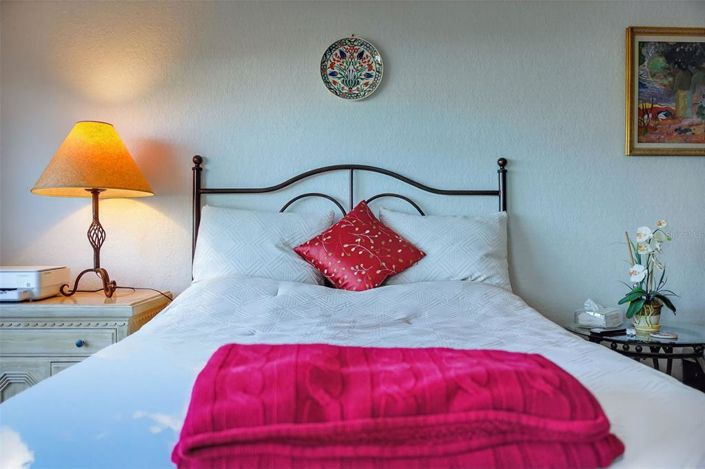 Image No.59-3 Bed Property for sale