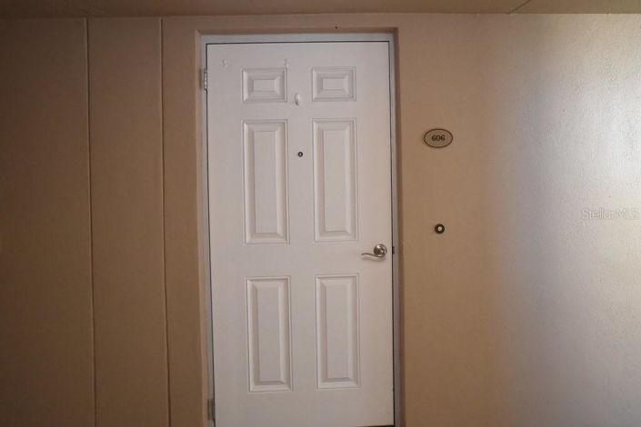 Image No.23-1 Bed Property for sale