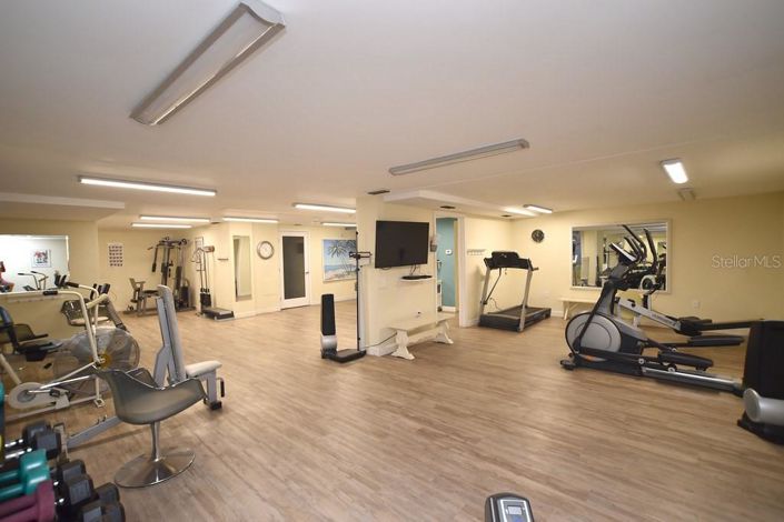 Image No.41-1 Bed Property for sale