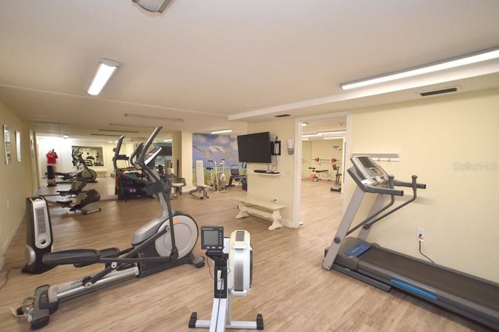 Image No.42-1 Bed Property for sale