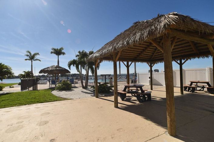 Image No.54-1 Bed Property for sale