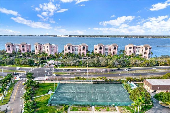 Image No.57-1 Bed Property for sale