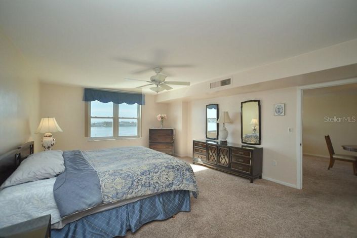 Image No.9-1 Bed Property for sale