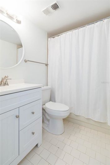 Image No.19-2 Bed Property for sale