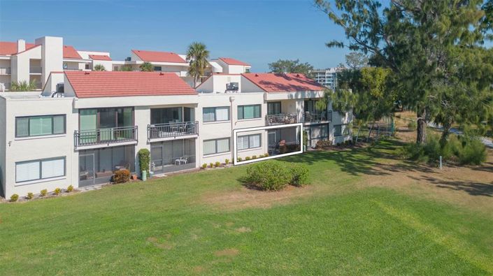 Image No.29-2 Bed Property for sale