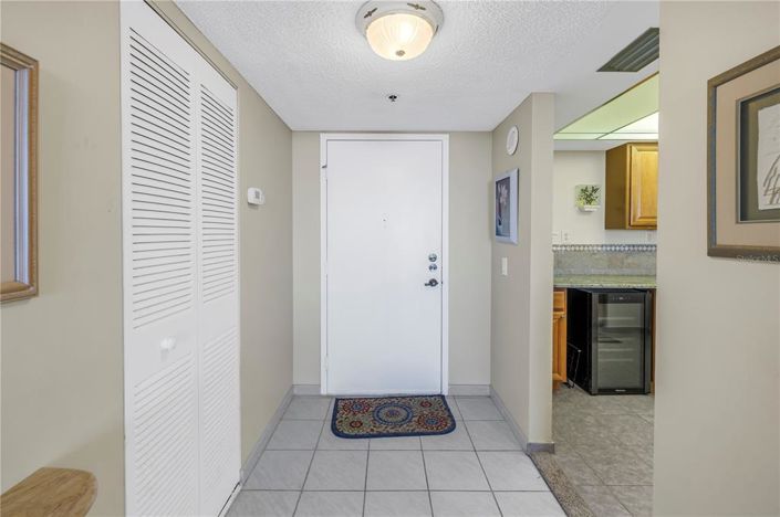 Image No.4-2 Bed Property for sale