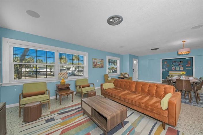 Image No.11-Propriété de 3 chambres à vendre à St. Pete Beach