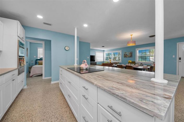 Image No.21-3 Bed Property for sale