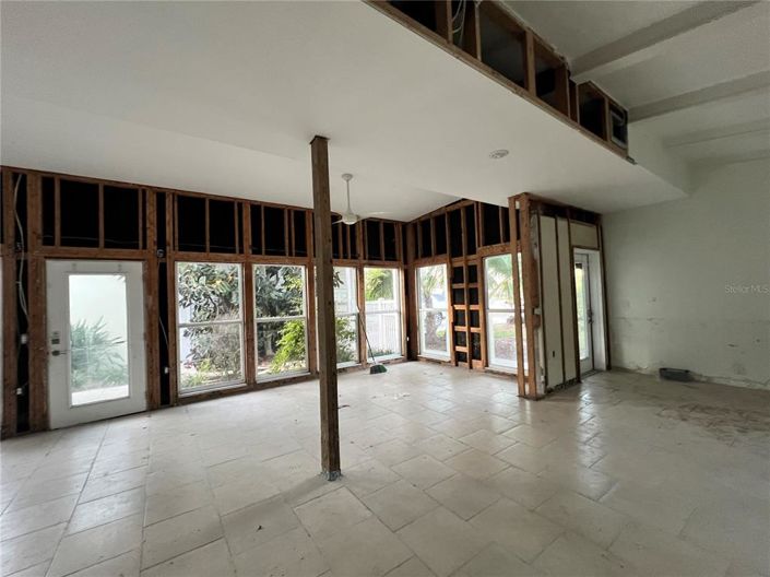 Image No.7-Propriété de 5 chambres à vendre à Anna Maria