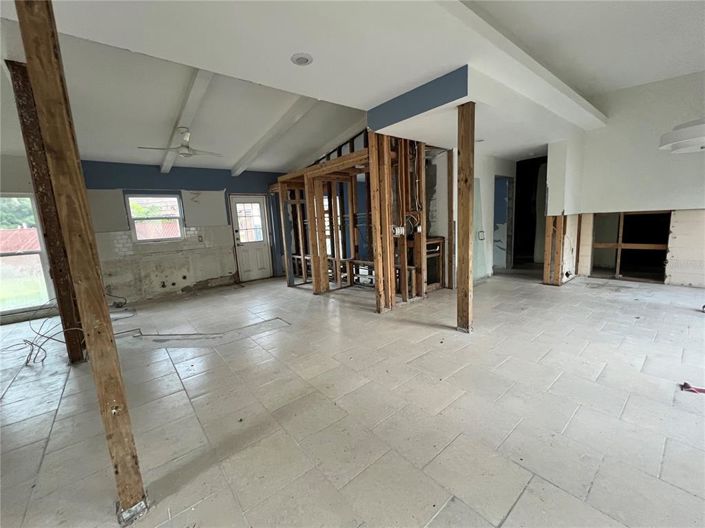 Image No.8-Propriété de 5 chambres à vendre à Anna Maria