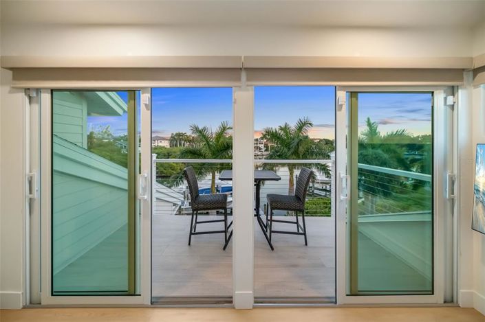 Image No.33-5 Bed Property for sale