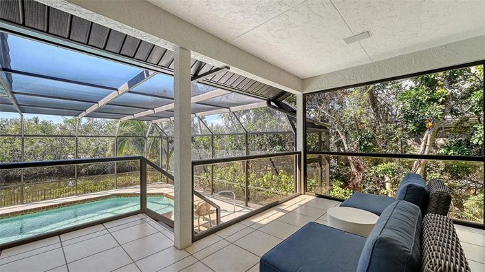 Image No.32-4 Bed Property for sale