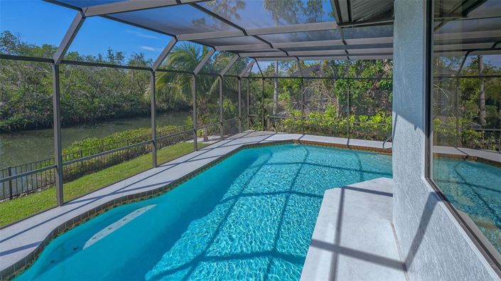 Image No.43-4 Bed Property for sale