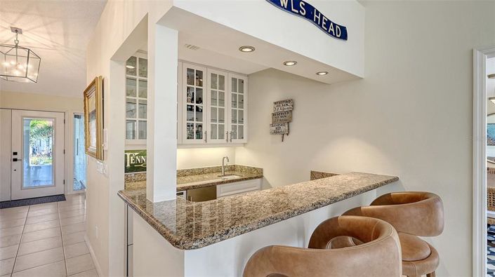 Image No.7-4 Bed Property for sale