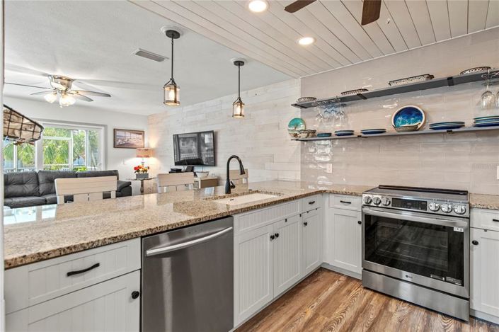 Image No.11-3 Bed Townhouse for sale