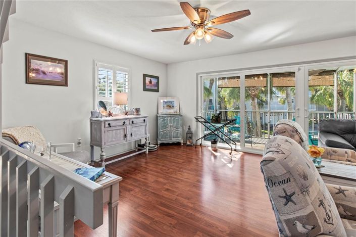 Image No.25-3 Bed Townhouse for sale