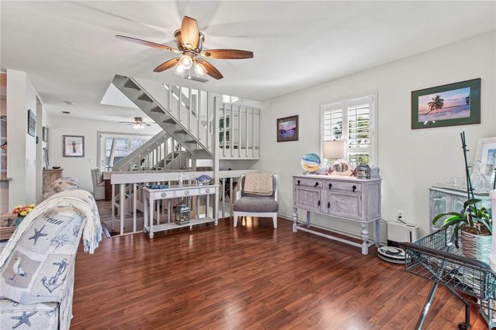 Image No.26-3 Bed Townhouse for sale