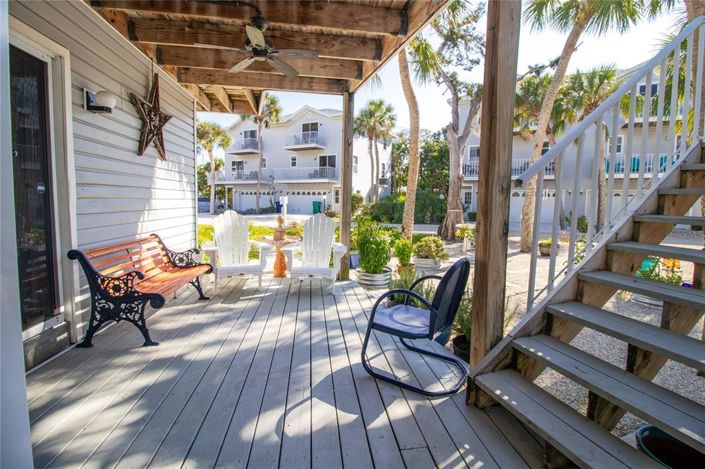 Image No.56-3 Bed Townhouse for sale