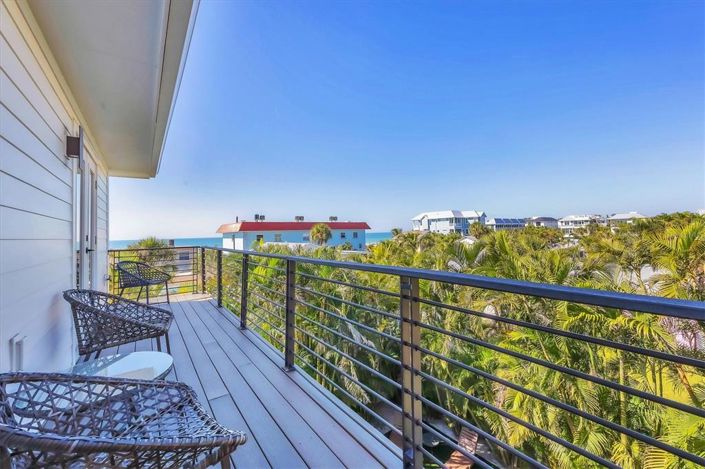 Image No.37-7 Bed Property for sale