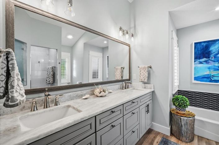 Image No.23-5 Bed Property for sale