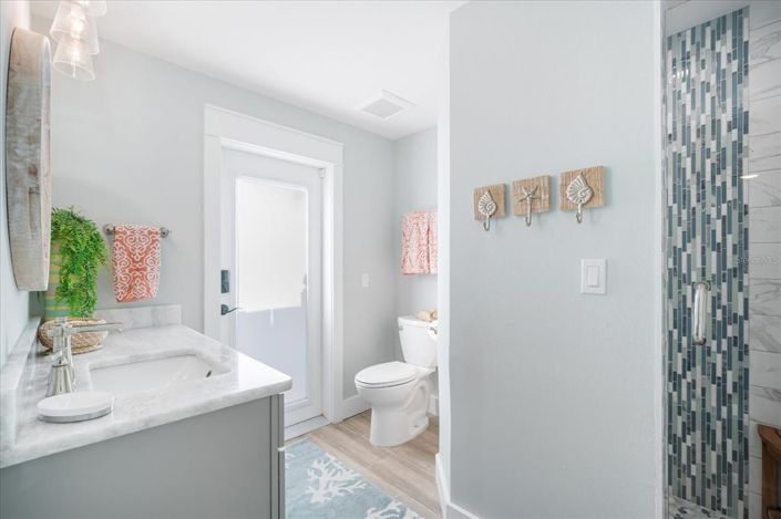 Image No.30-5 Bed Property for sale