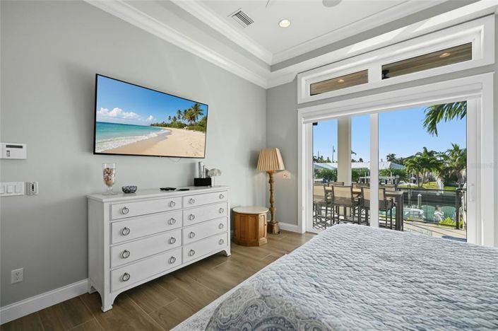 Image No.33-4 Bed Property for sale