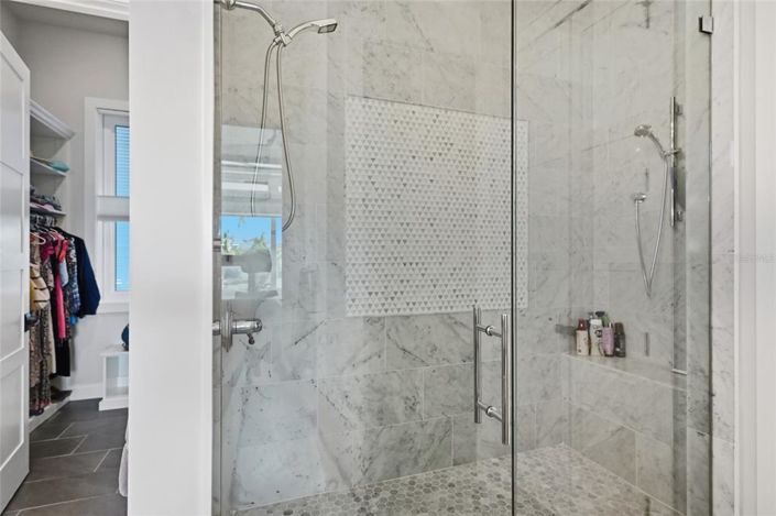 Image No.37-4 Bed Property for sale