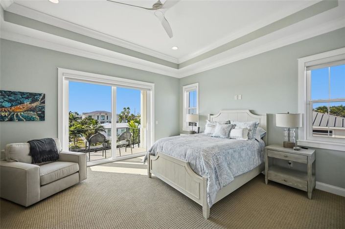 Image No.53-4 Bed Property for sale