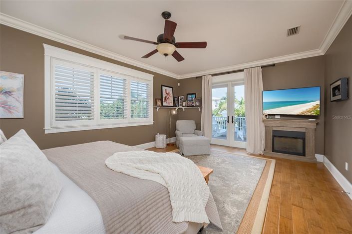 Image No.34-5 Bed Property for sale