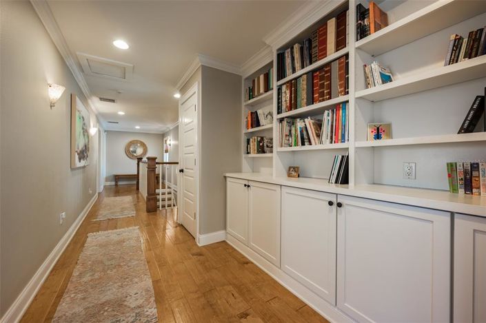 Image No.44-5 Bed Property for sale