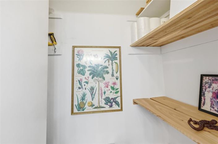 Image No.21-2 Bed Property for sale