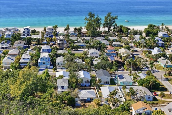 Image No.33-2 Bed Property for sale