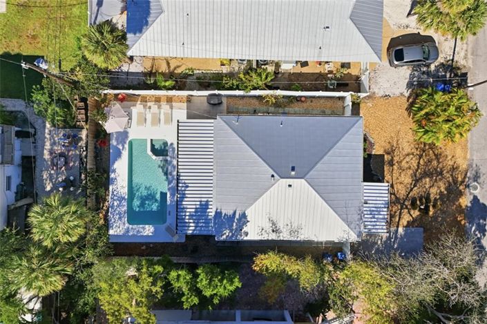 Image No.35-2 Bed Property for sale