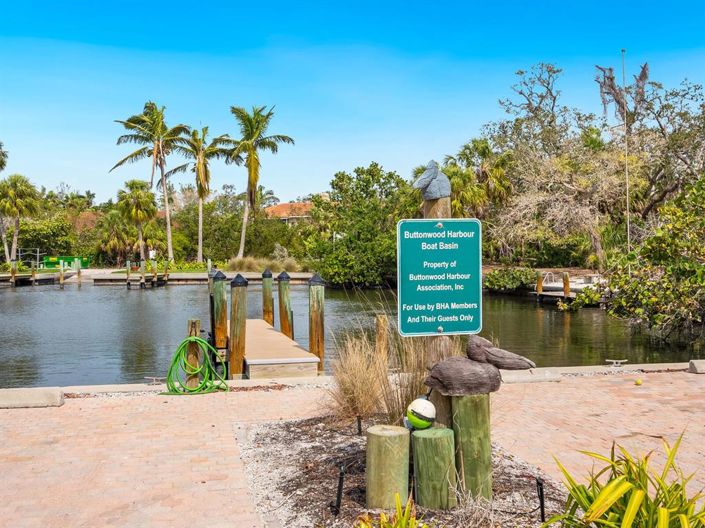 Image No.14-3 Bed Property for sale