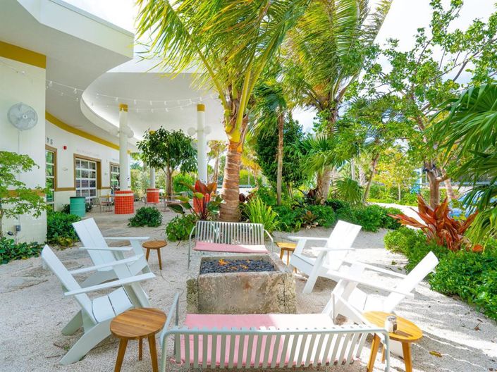 Image No.37-3 Bed Property for sale