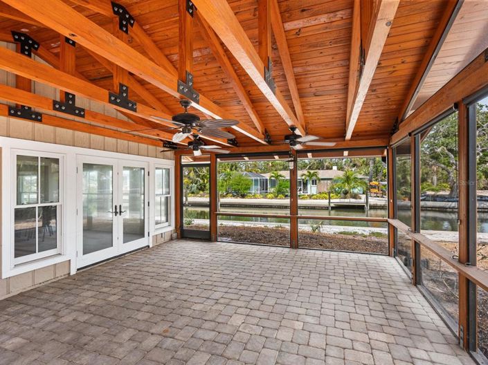 Image No.9-3 Bed Property for sale