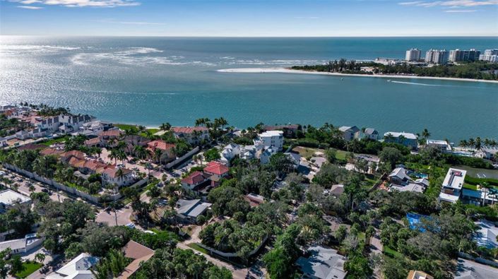 Image No.16-Propriété de 4 chambres à vendre à Sarasota