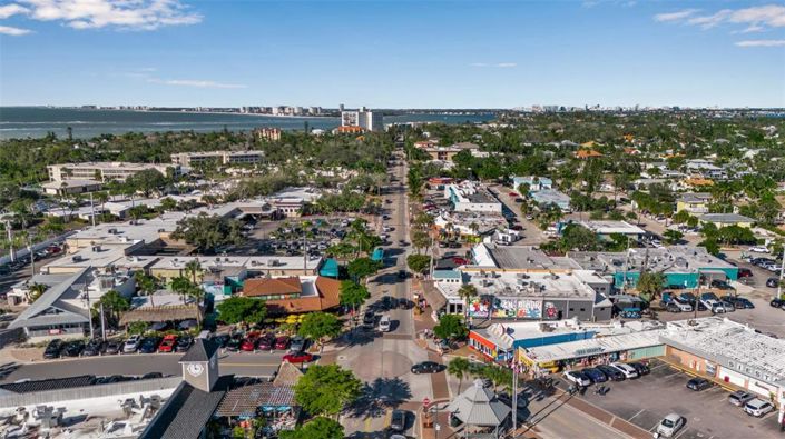 Image No.25-4 Bed Property for sale