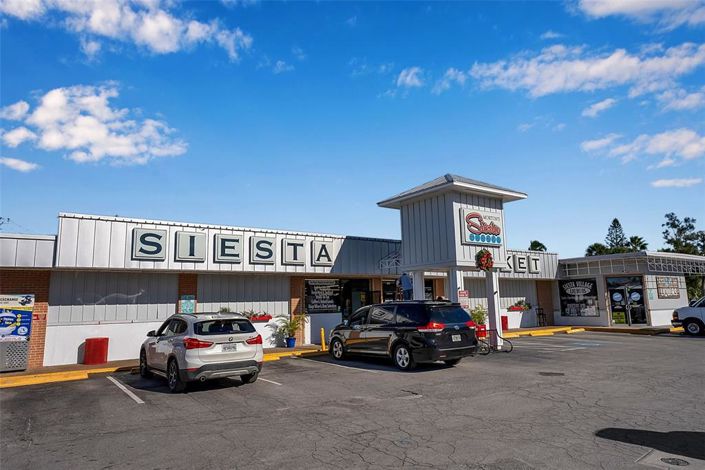 Image No.30-4 Bed Property for sale