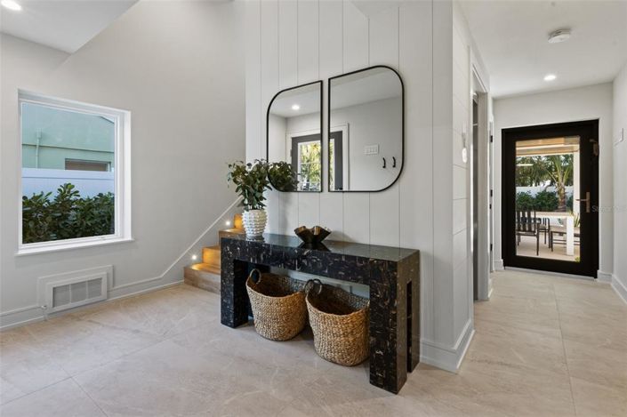 Image No.3-Propriété de 8 chambres à vendre à Sarasota