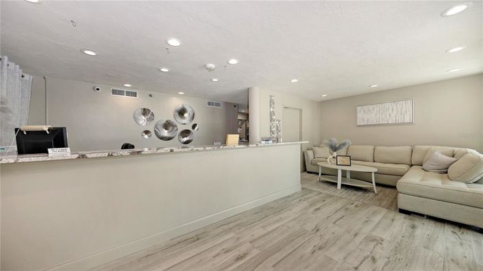 Image No.3-Propriété de 2 chambres à vendre à Sarasota